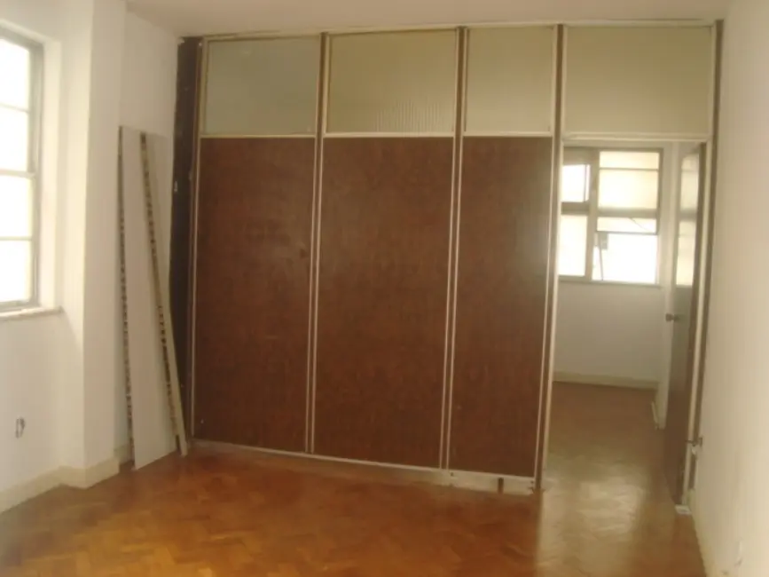 Sala Comercial à venda, 39m2 em Centro, Rio De Janeiro - RJ - imagem 7 Foto 7 de Sala Comercial à venda, 39m2 em Centro, Rio De Janeiro - RJ