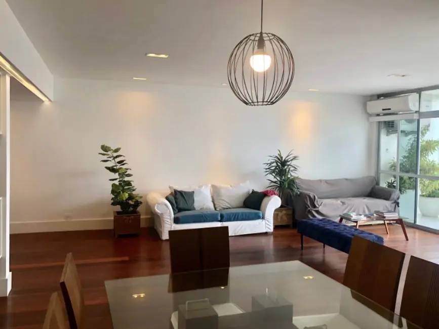 Apartamento com 4 quartos à venda, 360m2 em Leblon, Rio De Janeiro - RJ - imagem 5 Foto 5 de Apartamento com 4 quartos à venda, 360m2 em Leblon, Rio De Janeiro - RJ