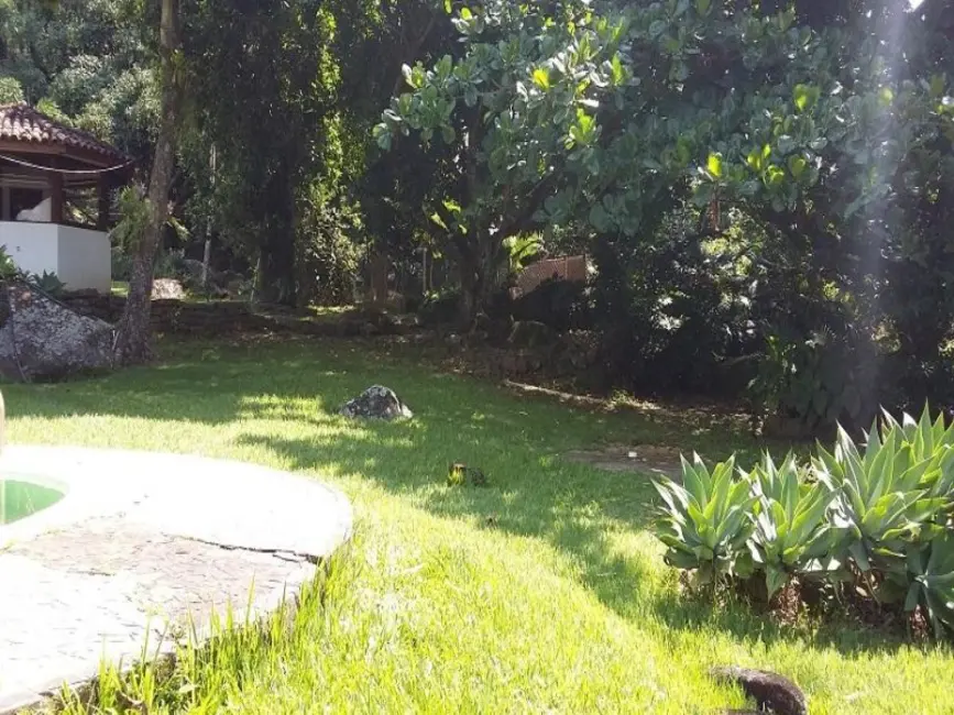 Foto 8 de Casa com 7 quartos à venda, 436m2 em Ilhabela - SP