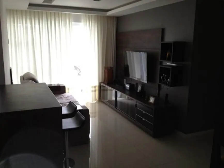 Foto 8 de Apartamento com 3 quartos à venda, 189m2 em Itaipu, Niteroi - RJ