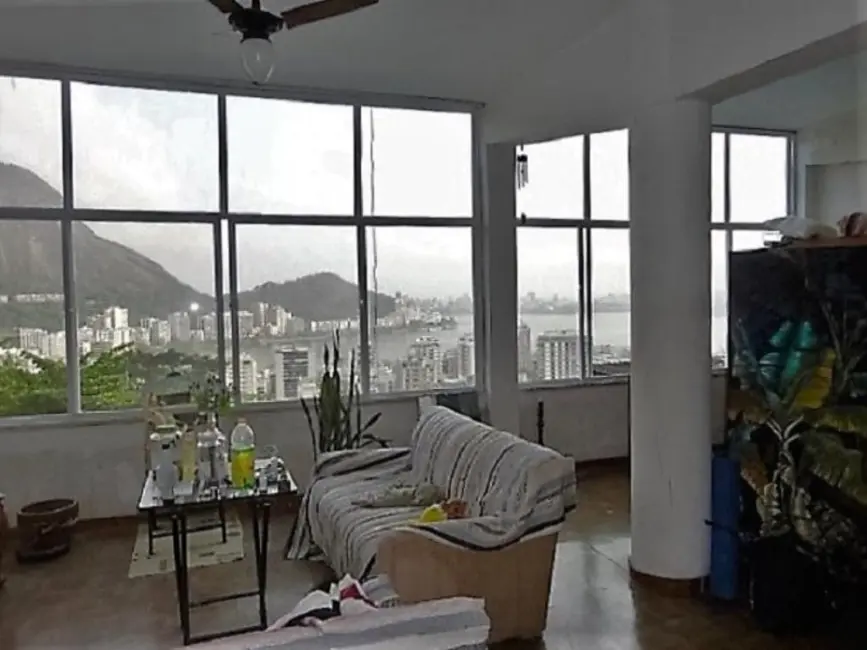 Foto 1 de Casa com 6 quartos à venda, 654m2 em Jardim Botânico, Rio De Janeiro - RJ
