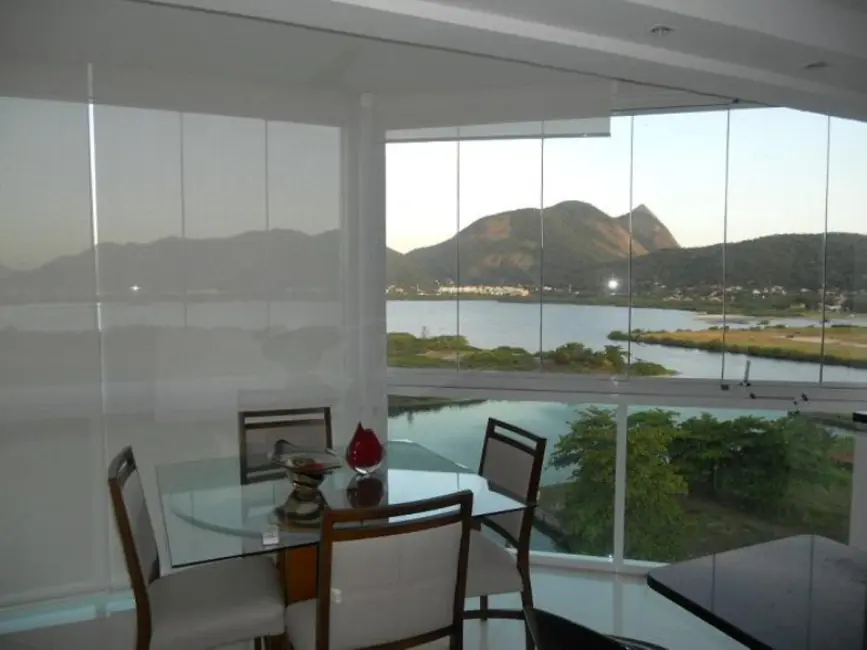 Foto 1 de Apartamento com 3 quartos à venda, 110m2 em Camboinhas, Niteroi - RJ