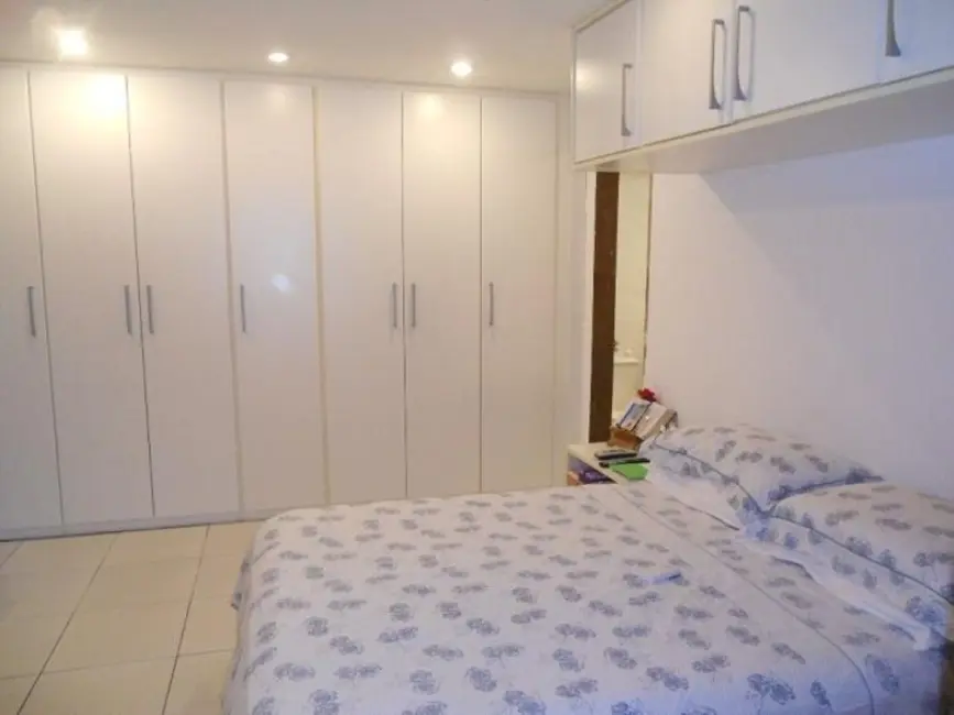 Foto 9 de Apartamento com 3 quartos à venda, 110m2 em Camboinhas, Niteroi - RJ