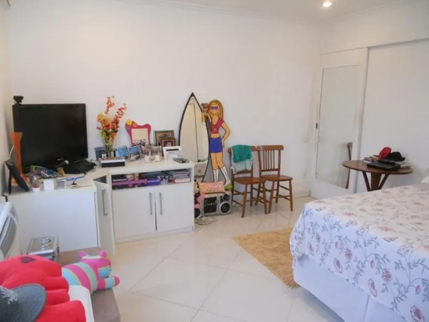 Foto 5 de Apartamento com 3 quartos à venda, 110m2 em Camboinhas, Niteroi - RJ