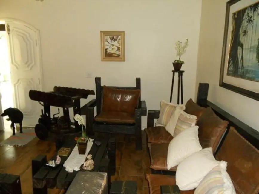 Sala Comercial com 4 quartos à venda, 280m2 em Piratininga, Niteroi - RJ - imagem 6 Foto 6 de Sala Comercial com 4 quartos à venda, 280m2 em Piratininga, Niteroi - RJ