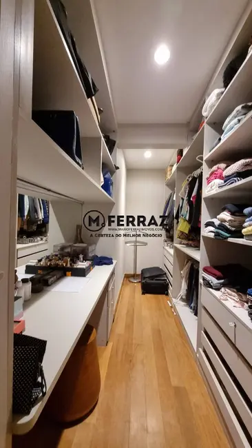 Apartamento com 3 quartos à venda, 210m2 em Vila Olímpia, São Paulo - SP - imagem 9 Foto 9 de Apartamento com 3 quartos à venda, 210m2 em Vila Olímpia, São Paulo - SP