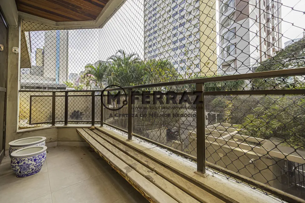 Foto 1 de Apartamento com 3 quartos para alugar, 200m2 em Itaim Bibi, São Paulo - SP