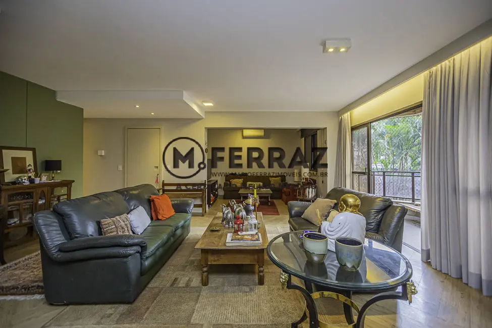 Foto 6 de Apartamento com 3 quartos para alugar, 200m2 em Itaim Bibi, São Paulo - SP