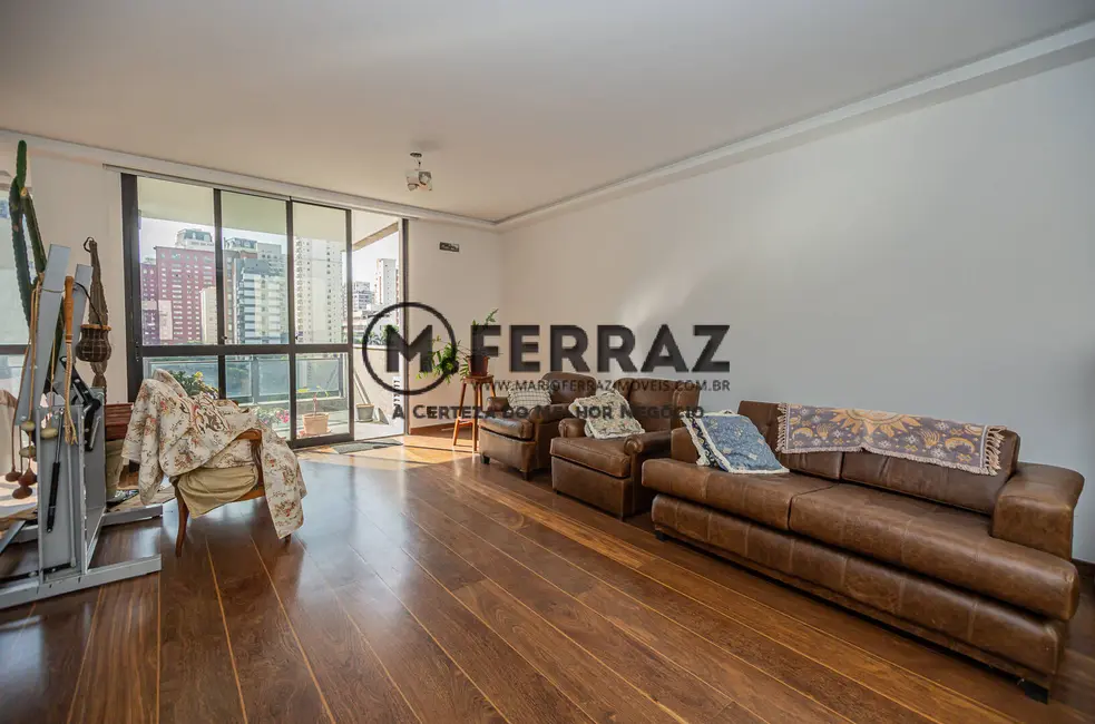 Apartamento com 3 quartos à venda, 267m2 em Itaim Bibi, São Paulo - SP - imagem 4 Foto 4 de Apartamento com 3 quartos à venda, 267m2 em Itaim Bibi, São Paulo - SP