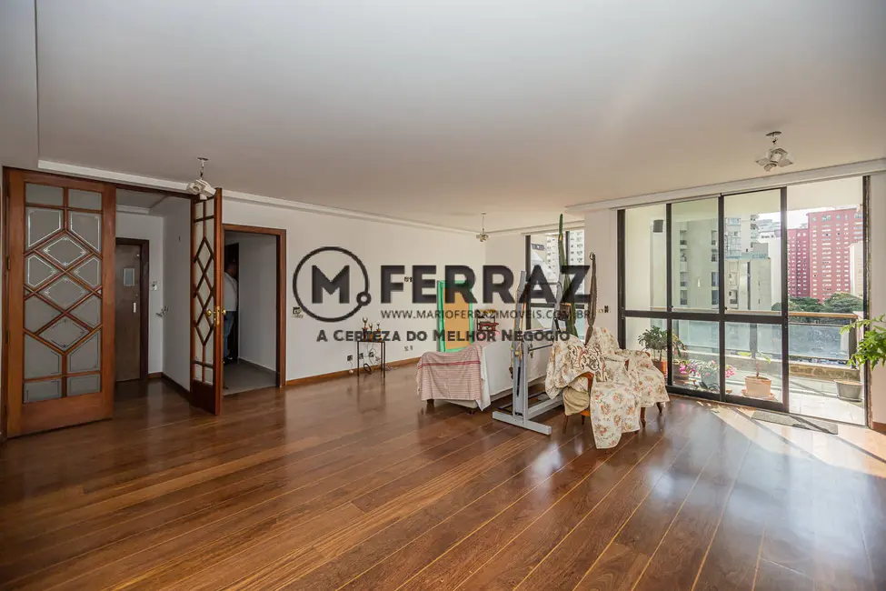 Apartamento com 3 quartos à venda, 267m2 em Itaim Bibi, São Paulo - SP - imagem 1 Foto 1 de Apartamento com 3 quartos à venda, 267m2 em Itaim Bibi, São Paulo - SP