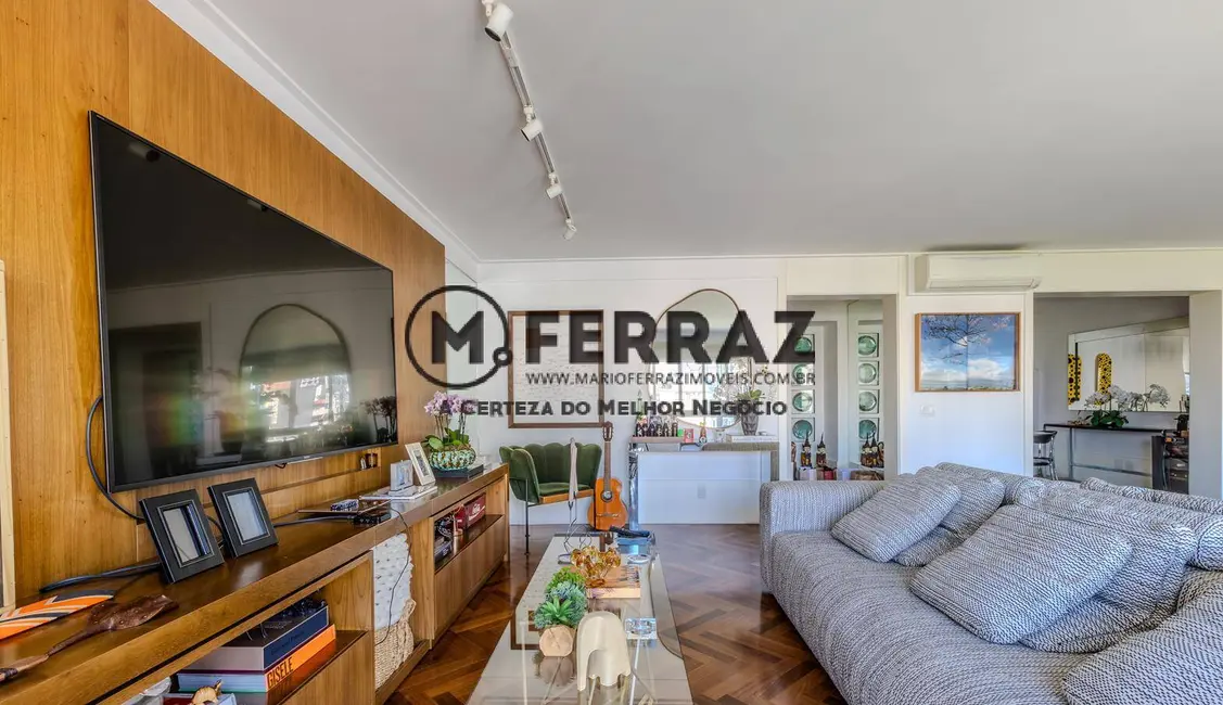 Foto 4 de Apartamento com 3 quartos à venda, 200m2 em Itaim Bibi, São Paulo - SP