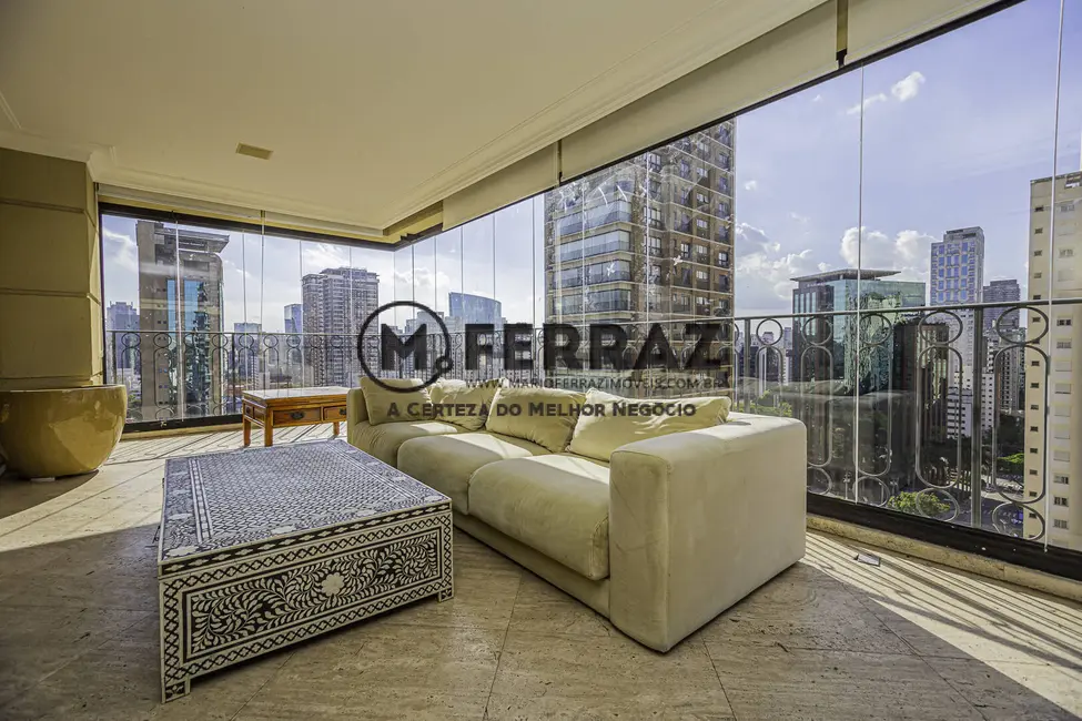 Foto 2 de Apartamento com 4 quartos para alugar, 552m2 em Itaim Bibi, São Paulo - SP