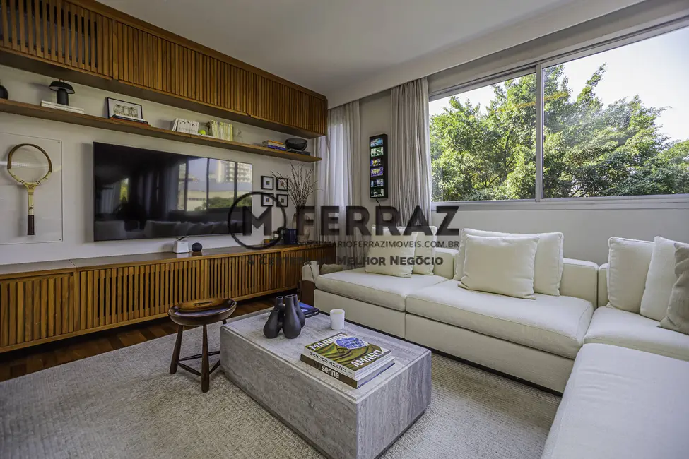 Apartamento com 3 quartos à venda, 137m2 em Jardim Europa, São Paulo - SP - imagem 5 Foto 5 de Apartamento com 3 quartos à venda, 137m2 em Jardim Europa, São Paulo - SP