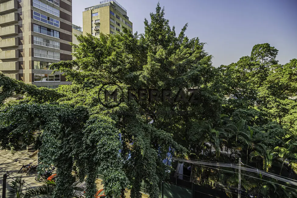 Apartamento com 3 quartos à venda, 137m2 em Jardim Europa, São Paulo - SP - imagem 9 Foto 9 de Apartamento com 3 quartos à venda, 137m2 em Jardim Europa, São Paulo - SP