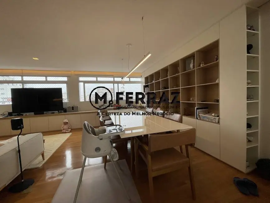 Foto 5 de Apartamento com 3 quartos à venda, 130m2 em Itaim Bibi, São Paulo - SP