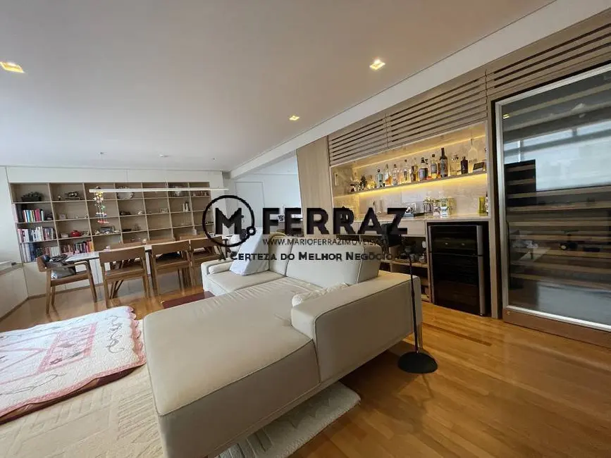 Foto 3 de Apartamento com 3 quartos à venda, 130m2 em Itaim Bibi, São Paulo - SP