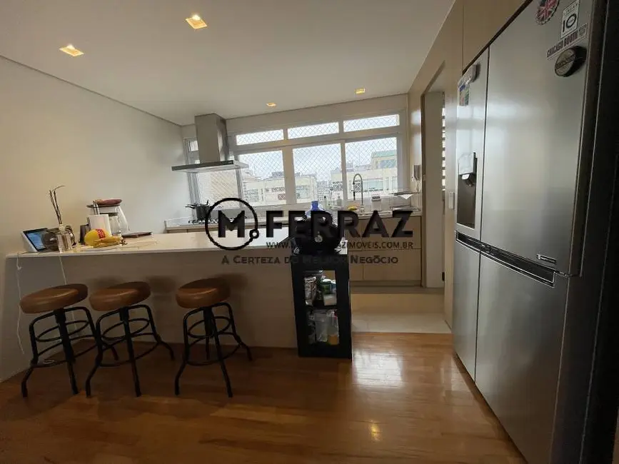 Foto 2 de Apartamento com 3 quartos à venda, 130m2 em Itaim Bibi, São Paulo - SP