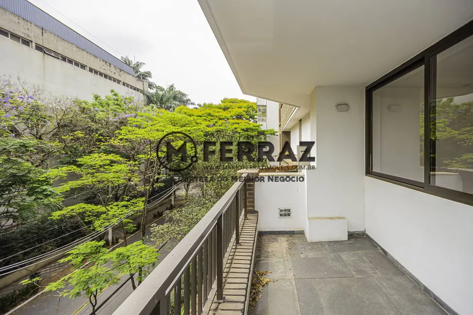 Apartamento com 4 quartos à venda, 250m2 em Jardim Europa, São Paulo - SP - imagem 2 Foto 2 de Apartamento com 4 quartos à venda, 250m2 em Jardim Europa, São Paulo - SP