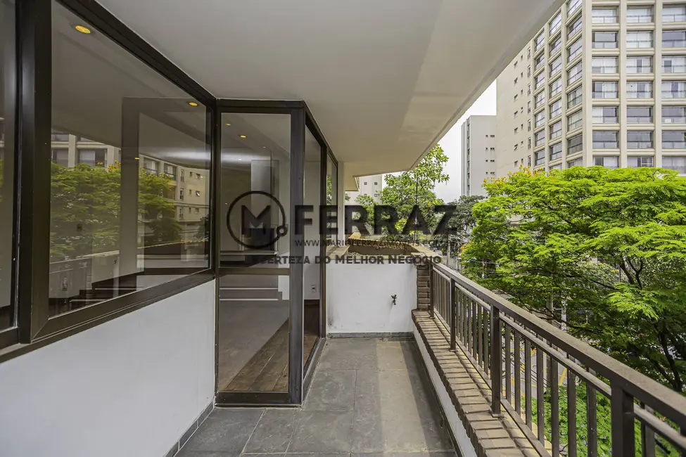 Apartamento com 4 quartos à venda, 250m2 em Jardim Europa, São Paulo - SP - imagem 8 Foto 8 de Apartamento com 4 quartos à venda, 250m2 em Jardim Europa, São Paulo - SP