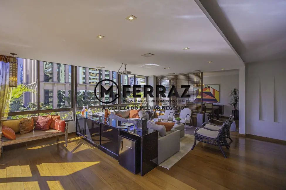 Foto 2 de Apartamento com 3 quartos à venda e para alugar, 230m2 em Itaim Bibi, São Paulo - SP