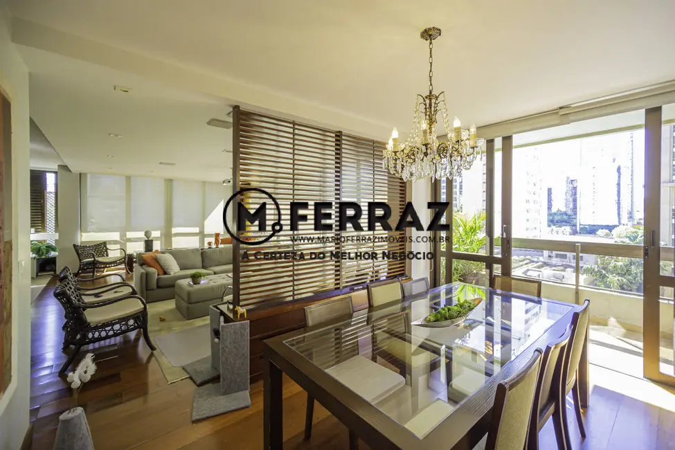 Foto 9 de Apartamento com 3 quartos à venda e para alugar, 230m2 em Itaim Bibi, São Paulo - SP