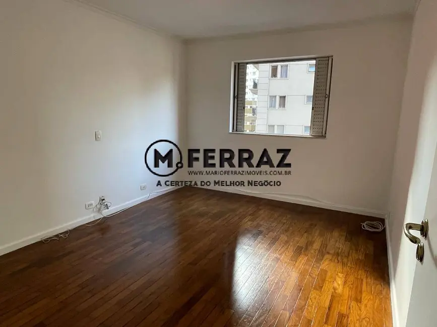 Foto 9 de Apartamento com 3 quartos para alugar, 240m2 em Itaim Bibi, São Paulo - SP