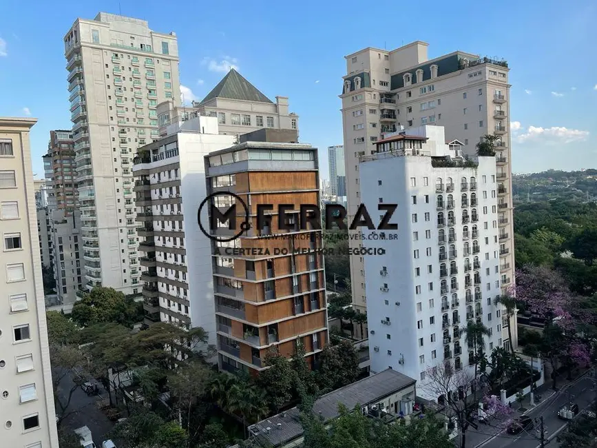 Foto 1 de Apartamento com 3 quartos para alugar, 240m2 em Itaim Bibi, São Paulo - SP