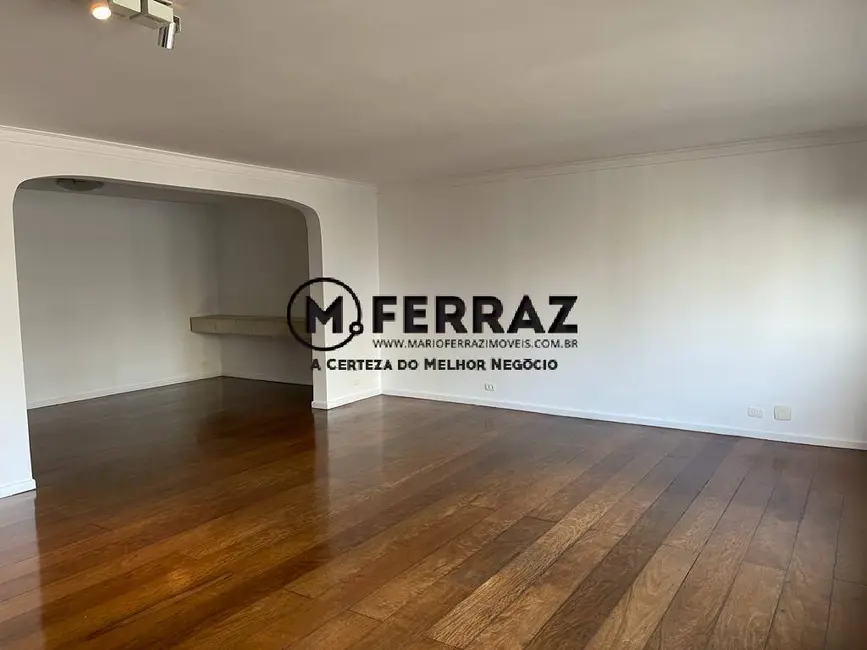 Foto 3 de Apartamento com 3 quartos para alugar, 240m2 em Itaim Bibi, São Paulo - SP