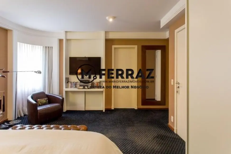 Foto 2 de Casa de Condomínio com 4 quartos à venda, 500m2 em Jardim Europa, São Paulo - SP