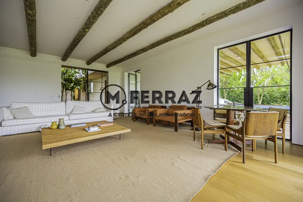 Casa com 6 quartos à venda e para alugar, 900m2 em São Paulo - SP - imagem 6 Foto 6 de Casa com 6 quartos à venda e para alugar, 900m2 em São Paulo - SP