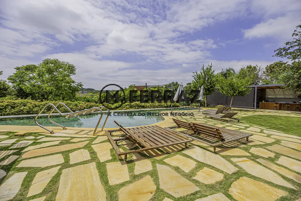 Casa com 6 quartos à venda e para alugar, 900m2 em São Paulo - SP - imagem 2 Foto 2 de Casa com 6 quartos à venda e para alugar, 900m2 em São Paulo - SP