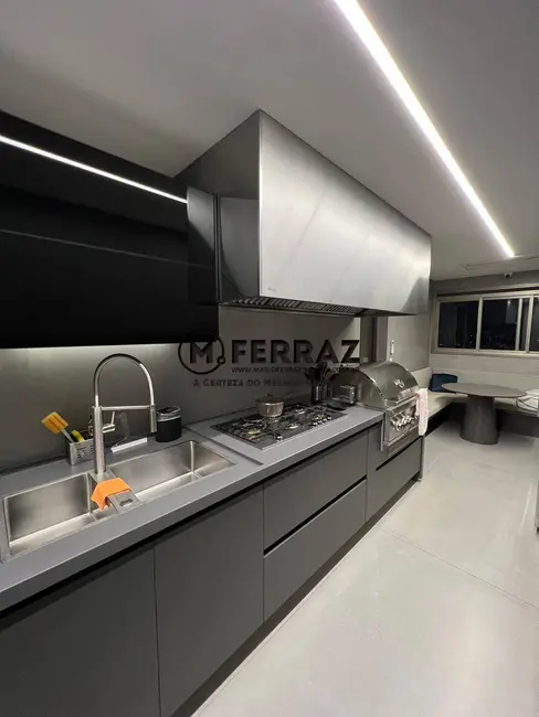 Apartamento com 4 quartos à venda, 275m2 em Vila Olímpia, São Paulo - SP - imagem 9 Foto 9 de Apartamento com 4 quartos à venda, 275m2 em Vila Olímpia, São Paulo - SP