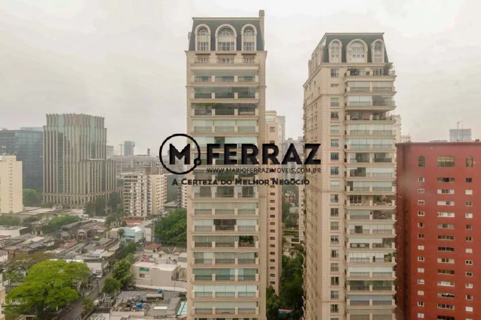 Foto 4 de Apartamento com 3 quartos à venda, 280m2 em Itaim Bibi, São Paulo - SP