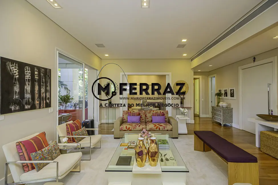 Foto 5 de Apartamento com 4 quartos à venda, 440m2 em Itaim Bibi, São Paulo - SP