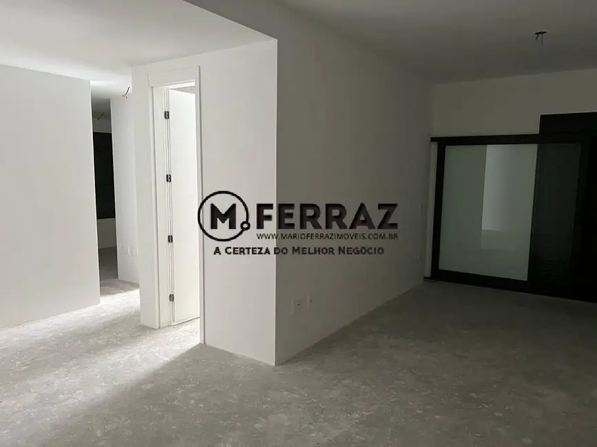 Foto 9 de Apartamento com 4 quartos à venda, 288m2 em Itaim Bibi, São Paulo - SP
