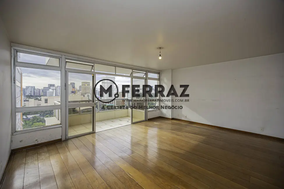 Apartamento com 3 quartos à venda, 186m2 em Jardim Europa, São Paulo - SP - imagem 3 Foto 3 de Apartamento com 3 quartos à venda, 186m2 em Jardim Europa, São Paulo - SP