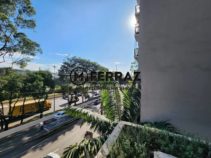 Apartamento com 3 quartos à venda, 130m2 em Jardim Europa, São Paulo - SP - imagem 2 Foto 2 de Apartamento com 3 quartos à venda, 130m2 em Jardim Europa, São Paulo - SP