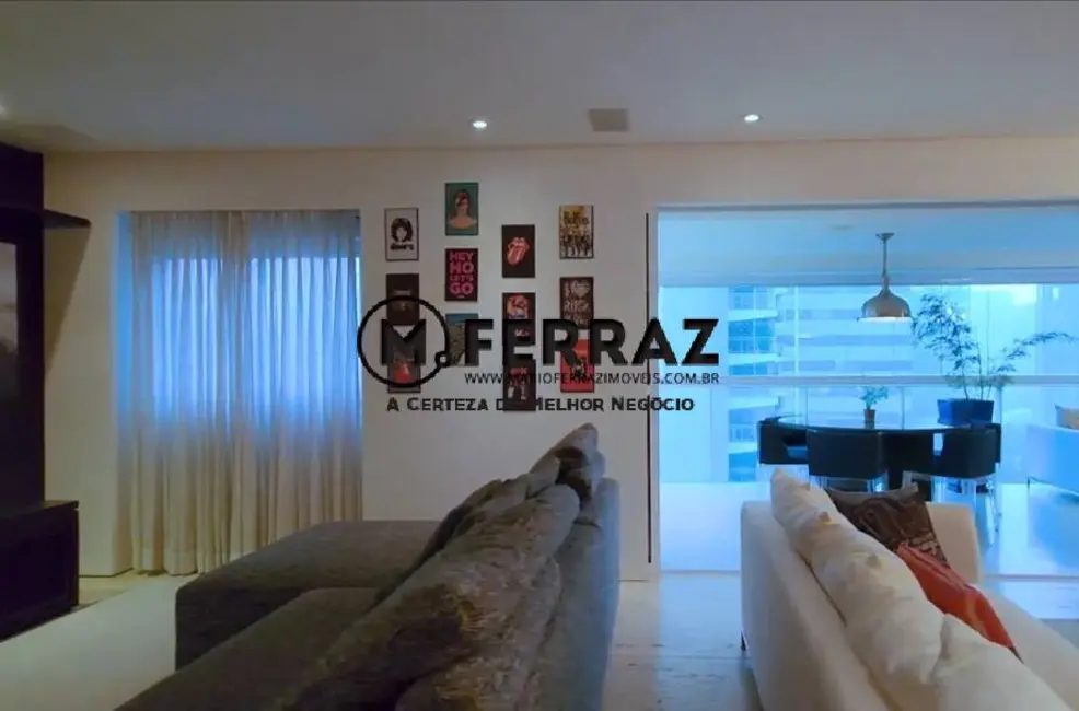 Foto 5 de Apartamento com 3 quartos à venda, 200m2 em Itaim Bibi, São Paulo - SP