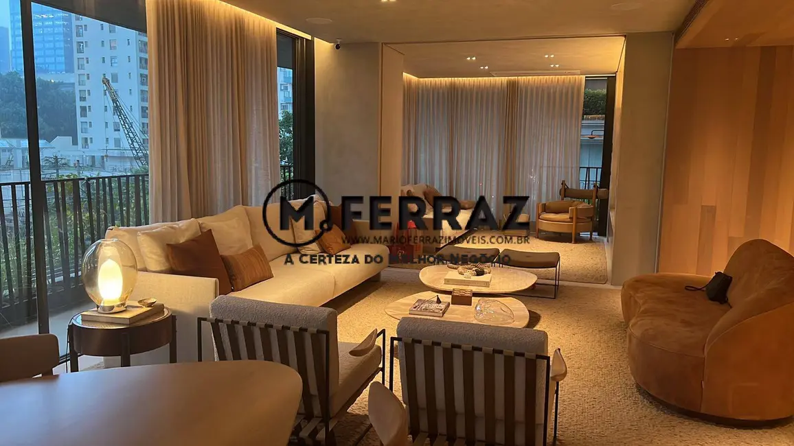 Foto 2 de Apartamento com 3 quartos à venda, 296m2 em Itaim Bibi, São Paulo - SP