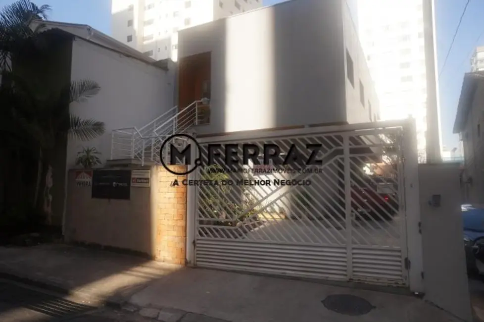 Sobrado com 3 quartos à venda e para alugar, 240m2 em Moema, São Paulo - SP - imagem 4 Foto 4 de Sobrado com 3 quartos à venda e para alugar, 240m2 em Moema, São Paulo - SP