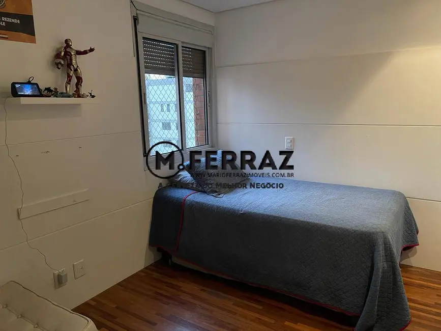 Foto 7 de Apartamento com 3 quartos à venda, 235m2 em Itaim Bibi, São Paulo - SP