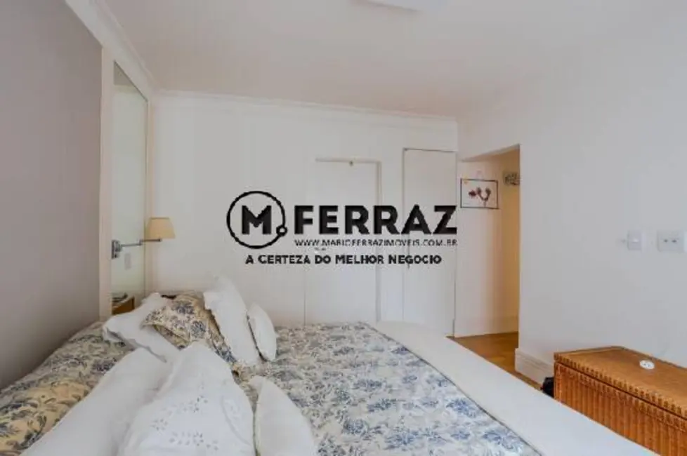 Foto 4 de Apartamento com 4 quartos à venda, 230m2 em Itaim Bibi, São Paulo - SP