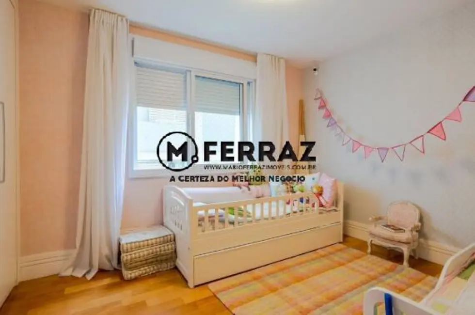 Foto 8 de Apartamento com 4 quartos à venda, 230m2 em Itaim Bibi, São Paulo - SP