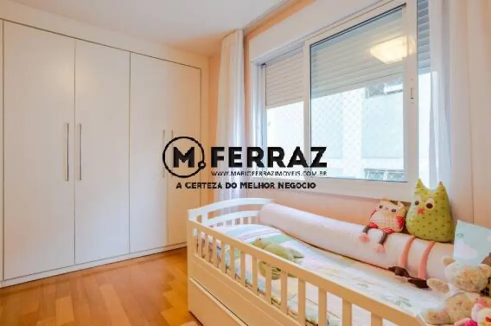 Foto 9 de Apartamento com 4 quartos à venda, 230m2 em Itaim Bibi, São Paulo - SP