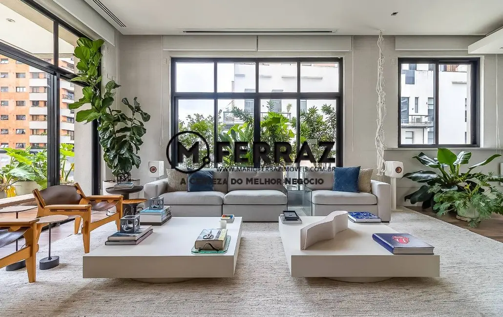 Foto 2 de Apartamento com 2 quartos à venda, 310m2 em Itaim Bibi, São Paulo - SP