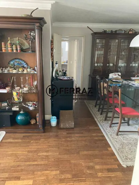 Foto 5 de Apartamento com 4 quartos à venda, 180m2 em Itaim Bibi, São Paulo - SP
