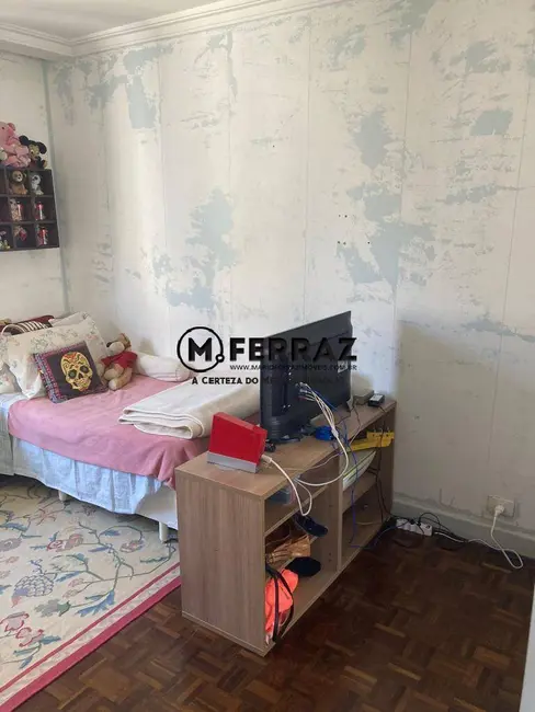 Foto 9 de Apartamento com 4 quartos à venda, 180m2 em Itaim Bibi, São Paulo - SP