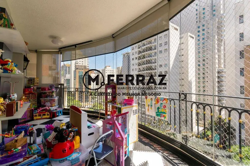 Apartamento com 4 quartos à venda, 261m2 em Itaim Bibi, São Paulo - SP - imagem 3 Foto 3 de Apartamento com 4 quartos à venda, 261m2 em Itaim Bibi, São Paulo - SP