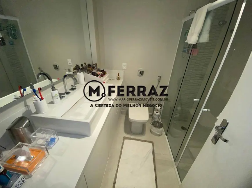 Foto 8 de Apartamento com 3 quartos à venda, 167m2 em Itaim Bibi, São Paulo - SP