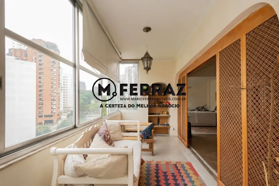 Foto 2 de Apartamento com 3 quartos à venda, 240m2 em Jardim Paulista, São Paulo - SP